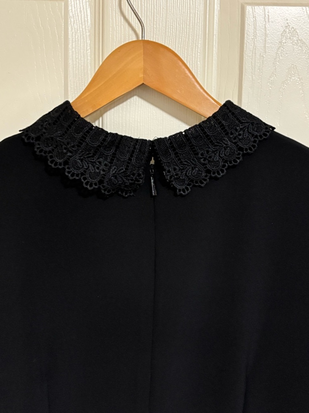 Karl Lagerfeld Paris Lace‑Trim Black Dress – Size 14 - Picture 7 of 7
